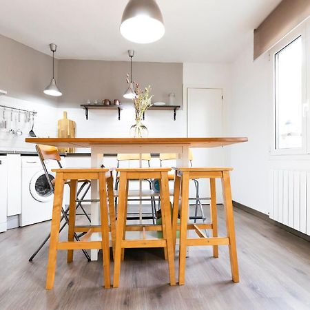 Akomodat En Apartamento Luminoso Junto Al Paseo De La Ria Bilbao Zewnętrze zdjęcie