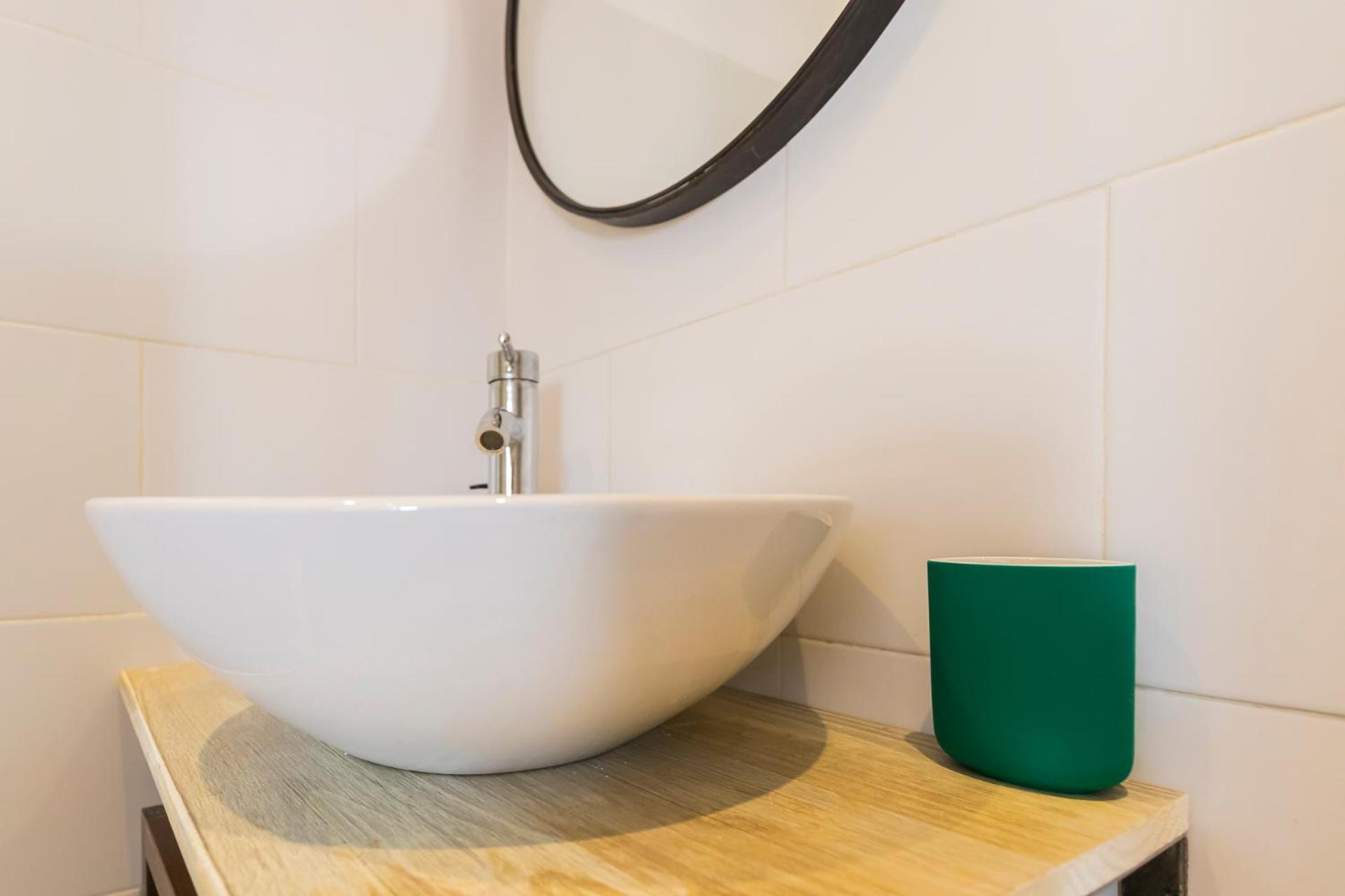 Akomodat En Apartamento Luminoso Junto Al Paseo De La Ria Bilbao Zewnętrze zdjęcie