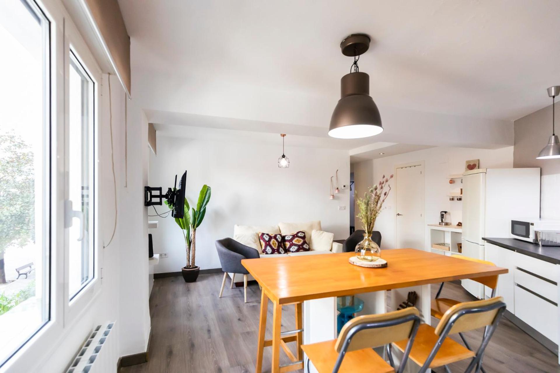 Akomodat En Apartamento Luminoso Junto Al Paseo De La Ria Bilbao Zewnętrze zdjęcie